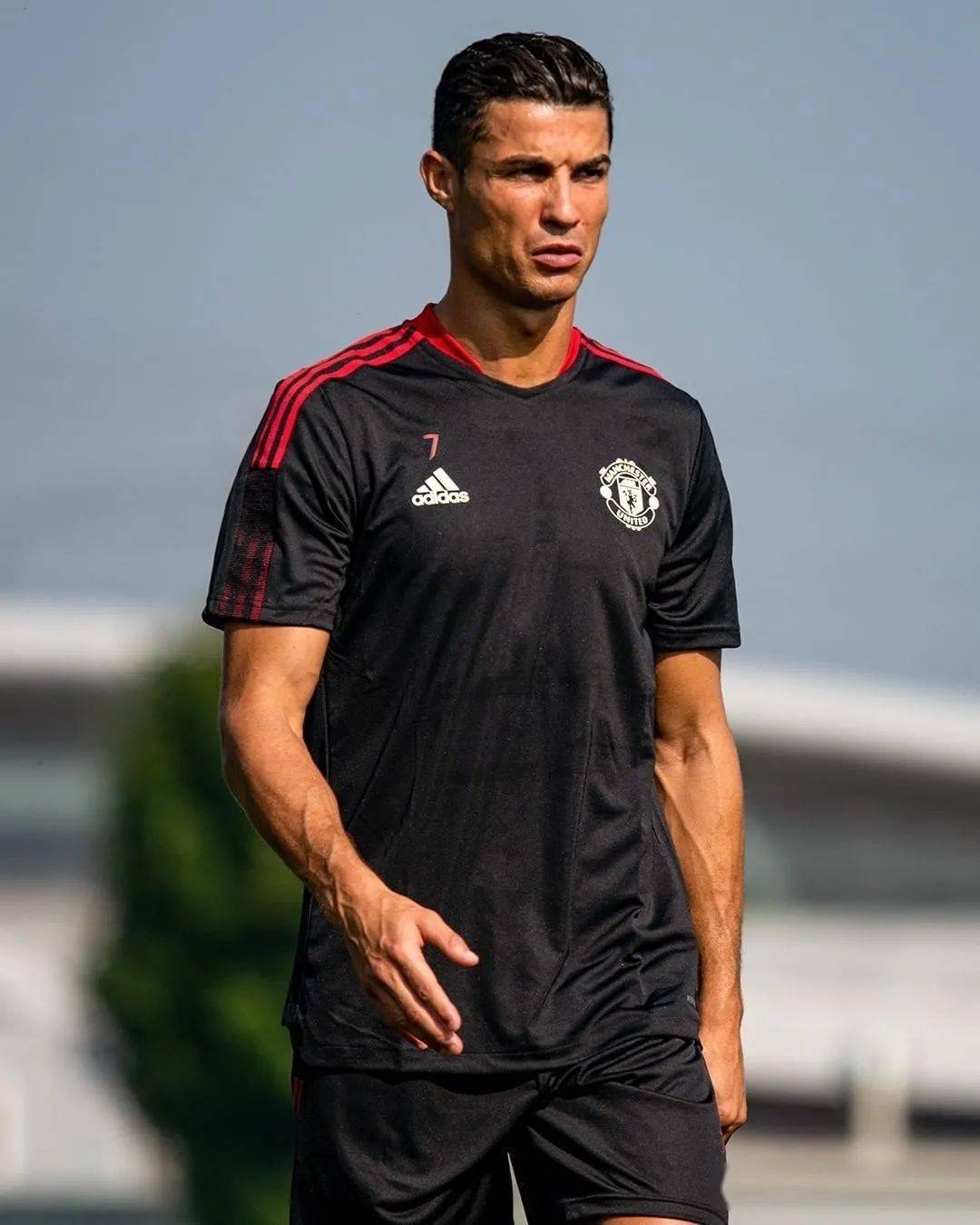 开云入口 -今晨韩国国家队备战葡超，强势反弹细节流出，令人意外，身体对抗强度拉满的简单介绍