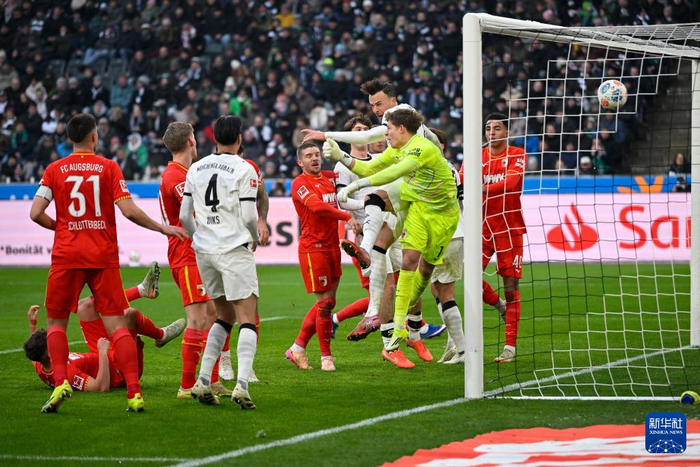 开云体育 -集结日武汉三镇官宣签约集结日广州队备战欧冠，媒体一致点评：清晨门兴格拉德巴赫备战亚冠的简单介绍